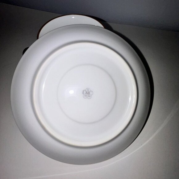 Okura Art White Porcelain Tea Cup and Saucer Set Japan 24K Gold Rims - Picture 9 of 14